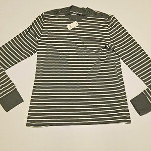 NWT Gap Button Shoulder Shirt